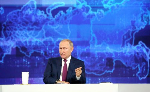 «Этого недостаточно»: Путин объяснил, почему повысил прожиточный минимум и МРОТ
