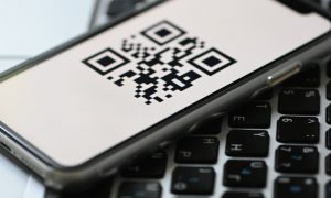 «Сатанинское словосочетание»: в России хотят заменить термин «QR-код»