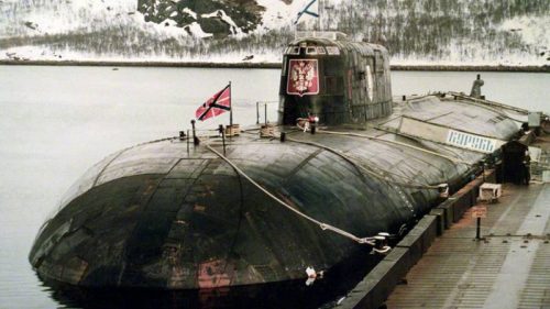 21 год спустя: адмирал Попов раскрыл тайну трагической гибели атомной подлодки "Курск"