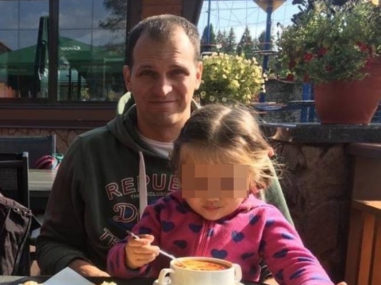 В Санкт-Петербурге 3-летняя девочка умерла после отказа родителей везти ее в больницу 