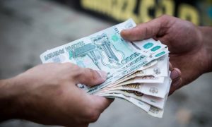«Мечтать не вредно»: россияне назвали зарплату счастья