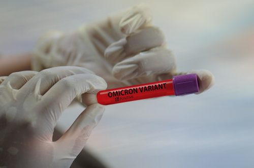 Ковидные новости: Ученые Гонконга считают вакцины Comirnaty (Pfizer/BioNTech) и CoronaVac неэффективными против омикрон-штамма.
