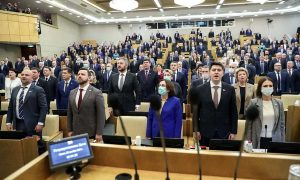 Отложенный патриотизм: депутаты разрешили себе и чиновникам не отказываться от иностранного гражданства