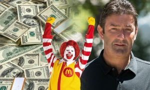 Все, что нажито непосильным трудом: экс-гендиректор McDonald's, уволенный за роман с сотрудницей, вернул компании  $105 млн