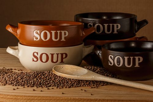 Утро без боли: топ-5 антипохмельных супов для отличного начала года
