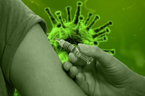 Дело за фиктивную вакцинацию, более миллиона новых заболевших в США, «омикрон» захватывает мир : ковидные новости на 11 января