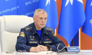 Глава МЧС сообщил, сколько беженцев въехало из Донбасса в Россию