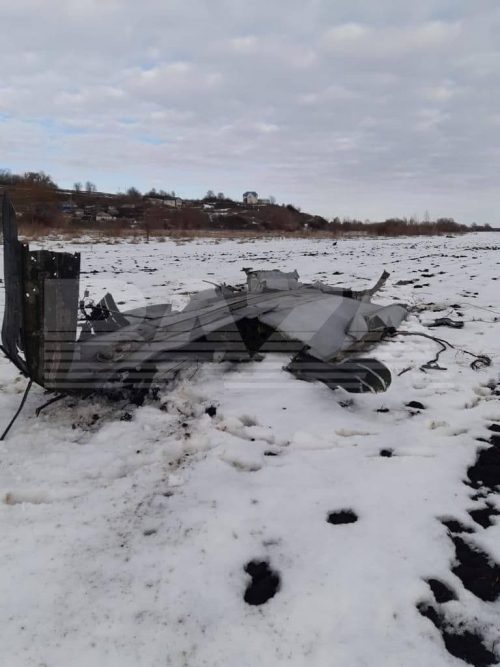 В результате падения военно-транспортного самолета Ан-26 в Воронежской области погиб экипаж