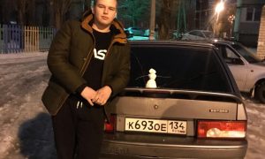 Преступники расстреляли автомобиль курьера «Яндекс.Еда» в Волгограде