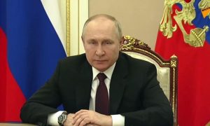 Путин предложил неожиданный выход из кризиса на Украине