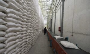 Российские производители сахара начали устанавливать цены в долларах