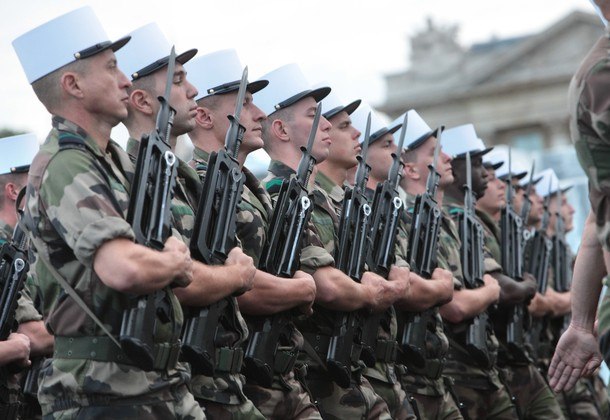 Во Франции 14 наемников Иностранного легиона пытались сбежать на Украину 