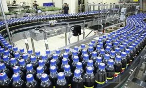 Компания PepsiCo прекращает продажу своих напитков в России