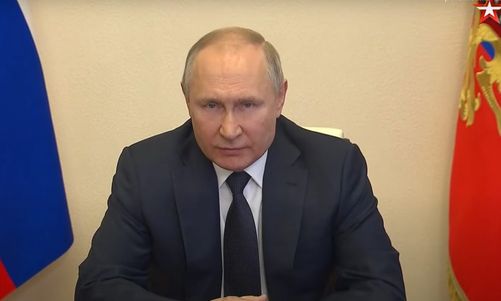 Владимир Путин рассказал, сколько выплатят семьям погибших на Украине российских военных 