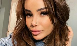 «Нет еды, бензина, электричества»: улетевшая на Шри-Ланку Айза не может вернуться домой из-за нехватки денег