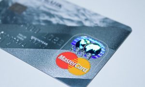 Mastercard отключила от своей платежной системы несколько российских банков