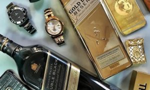 Америка запретила ввозить в Россию шампанское и рояли