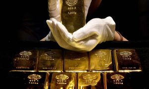 Путин отменил налог на покупку золотых слитков для физических лиц