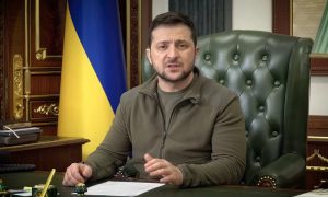 Зеленский заявил о запрете оппозиционных партий на Украине