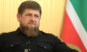 «Ты хороший актер, но не политик»: Кадыров обратился к Зеленскому и пообещал ему устроить встречу с Путиным