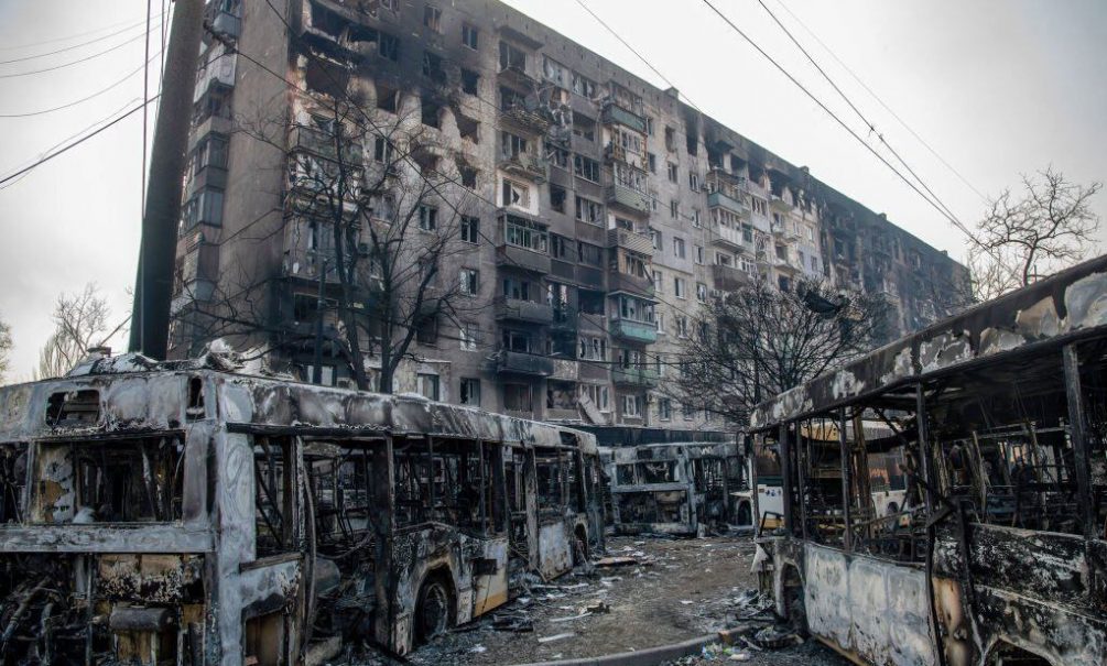 “Навалимся и все сделаем”: Россия взяла на себя обязательства по восстановлению Мариуполя 