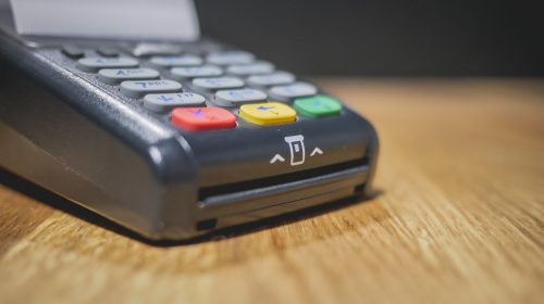 Mastercard отключила от своей платежной системы несколько российских банков