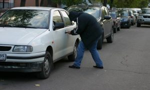 Россиян предупредили о всплеске угонов автомобилей