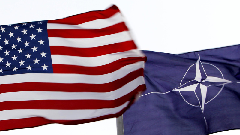 «НАТО перепугано до смерти»: эксперт ООН заявил о поражении США в борьбе против России 
