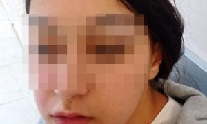 Две восьмиклассницы жестоко избили девочку в школе на Ставрополье