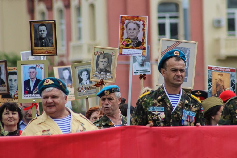 Запад о бессмертном полку