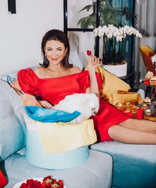 «Инфоцыганка» Елена Блиновская стала лицом телеканала ТВ-3