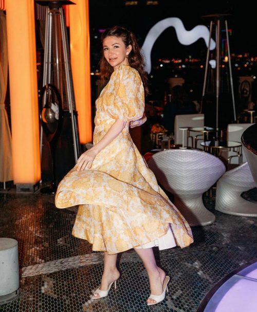 «Инфоцыганка» Елена Блиновская стала лицом телеканала ТВ-3