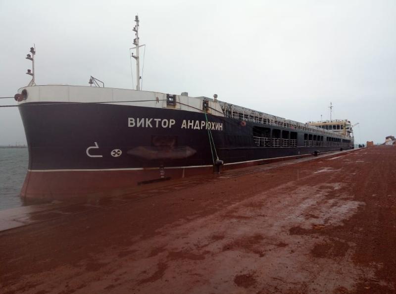 «Никакие законы больше не работают»: капитан задержанного Францией российского корабля рассказал о том, как это было 