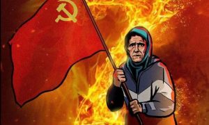 Бабушка-героиня с красным знаменем из украинского села Победы 