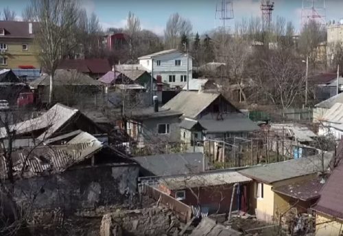«Загнали мирных в церковь и заминировали»: жители Донбасса рассказали о зверствах украинских нацбатальонов