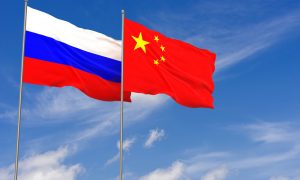 «Пошатнуло монопольное положение»: в Китае рассказали о серьезном ударе России по доллару