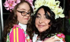 «Ради таких моментов хочется жить»,  Лолита воссоединилась с тяжелобольной дочерью, которую вывезла из Киева