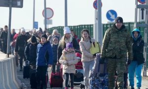 МИД: Британия готова выслать украинских беженцев в Африку
