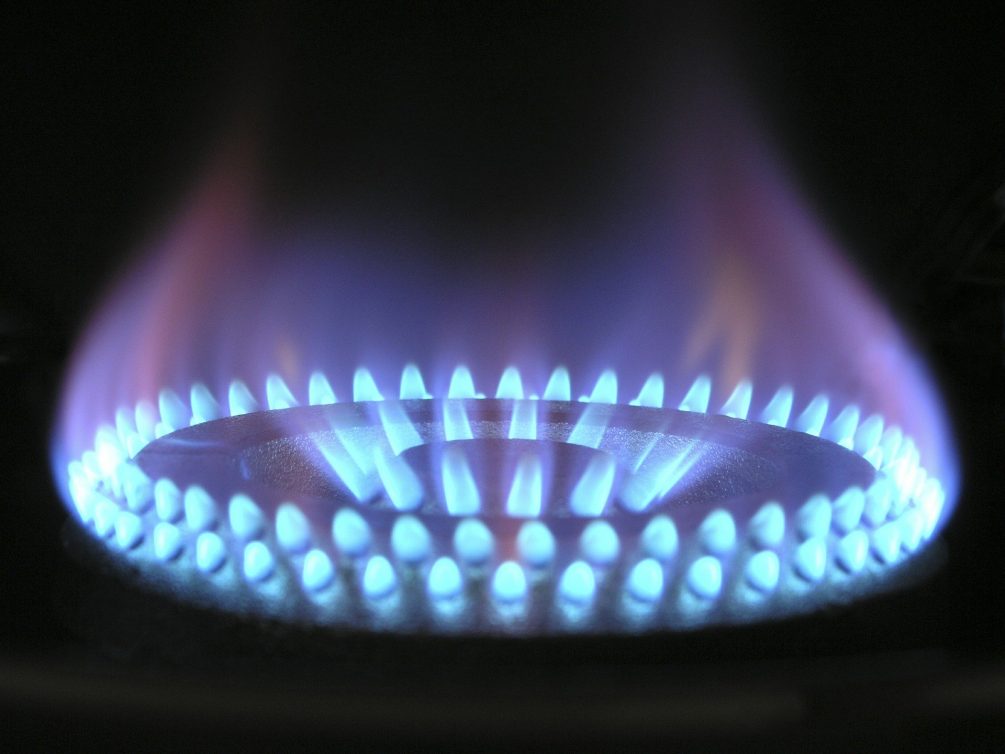 Спасут ли Европу запасы: страны ЕС спешно скупают газ из-за возможного отключения