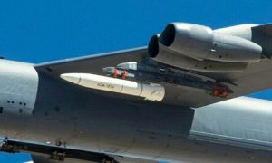 Дышат в спину: США заявили об успешном испытании гиперзвукового оружия