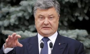 Порошенко собрался до конца года “сломать хребет” России