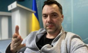 Арестович назвал количество жертв среди военных ВСУ