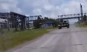 В Сети появилось видео с отступающими из Верхнекаменки боевиками ВСУ