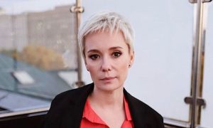 Сбежавшая из России Чулпан Хаматова оправдалась за жизнь в Латвии: «Мне не плюют в лицо»