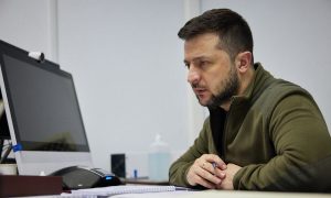 Открыто и матом: украинские военные готовятся «скинуть» Зеленского из-за расчленения страны