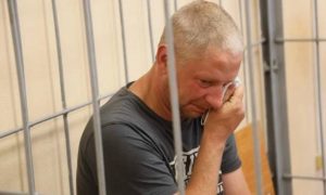 Сбил девятиклассницу, а потом зарезал, чтобы уладить проблемы: экс-полицейскому вынесли приговор в Самарской области