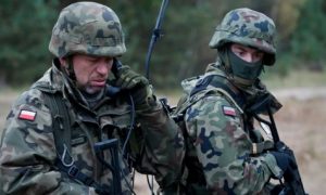 Военный эксперт рассказал об ударе по Украине, который смертельно напугал Польшу