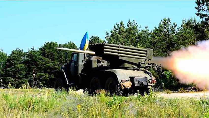 «Указка бьет по голове»: политолог объяснил, почему Украина разоткровенничалась по данным о потерях своих солдат 