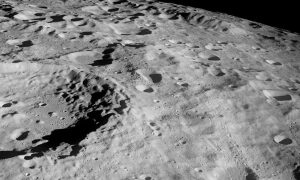 NASA нашло на Луне пригодные для жизни людей пещеры