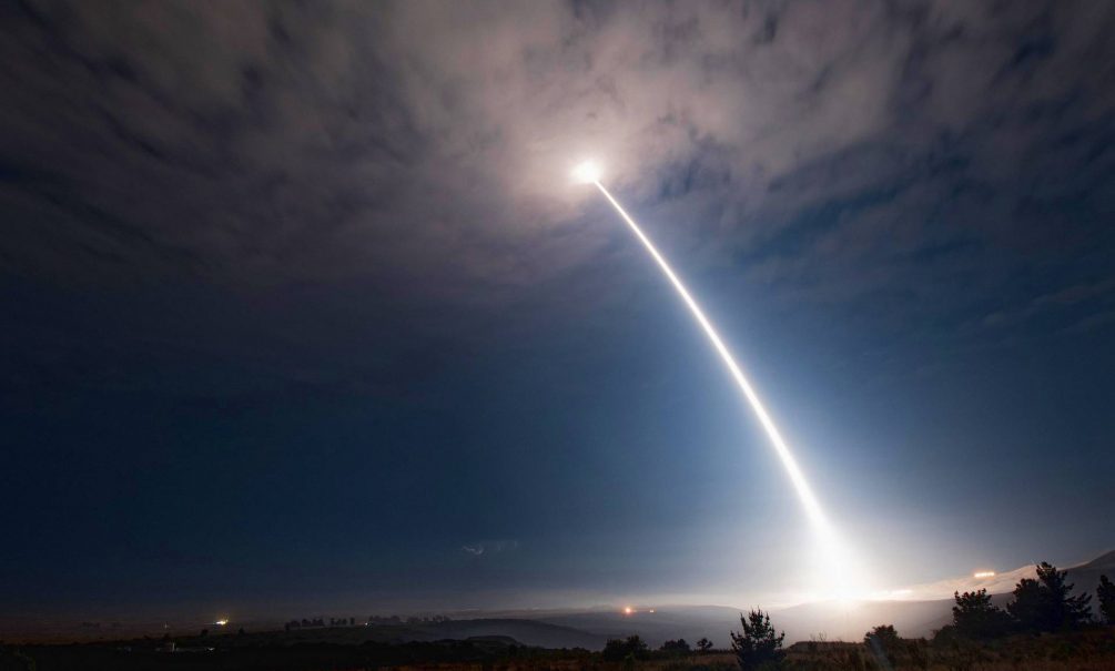 Американская пресса: Москва и Пекин ежедневно лазером атакуют американские спутники